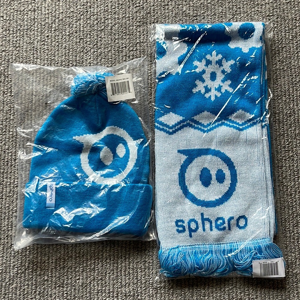 Sphero Hat and Scarf